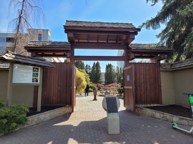 The gate at the entrance of Kasugai Japanese Gardens in Kelowna, BC